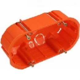 PlastElectro Коробка установочная 2-я для полых стен 135х68(60)х47, метал.лапки,увелич.фланец, IP20