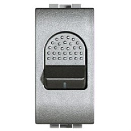 NT4301/6 Bticino Автоматический выключатель с индикатором защиты 1 полюса. 1500А 230В 1 модуль