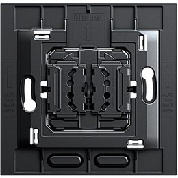 N4589N Bticino LivingLight Zigbee Выключатель сценарный. под прямоугольные рамки