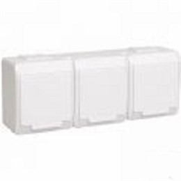 Розетка трехместная с з/к ИЭК Гермес с крышкой для открытой установки IP44 белый РСб23-3-ГЧ