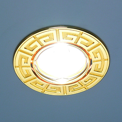 Точечный светильник с цоколем GU5.3 MR16